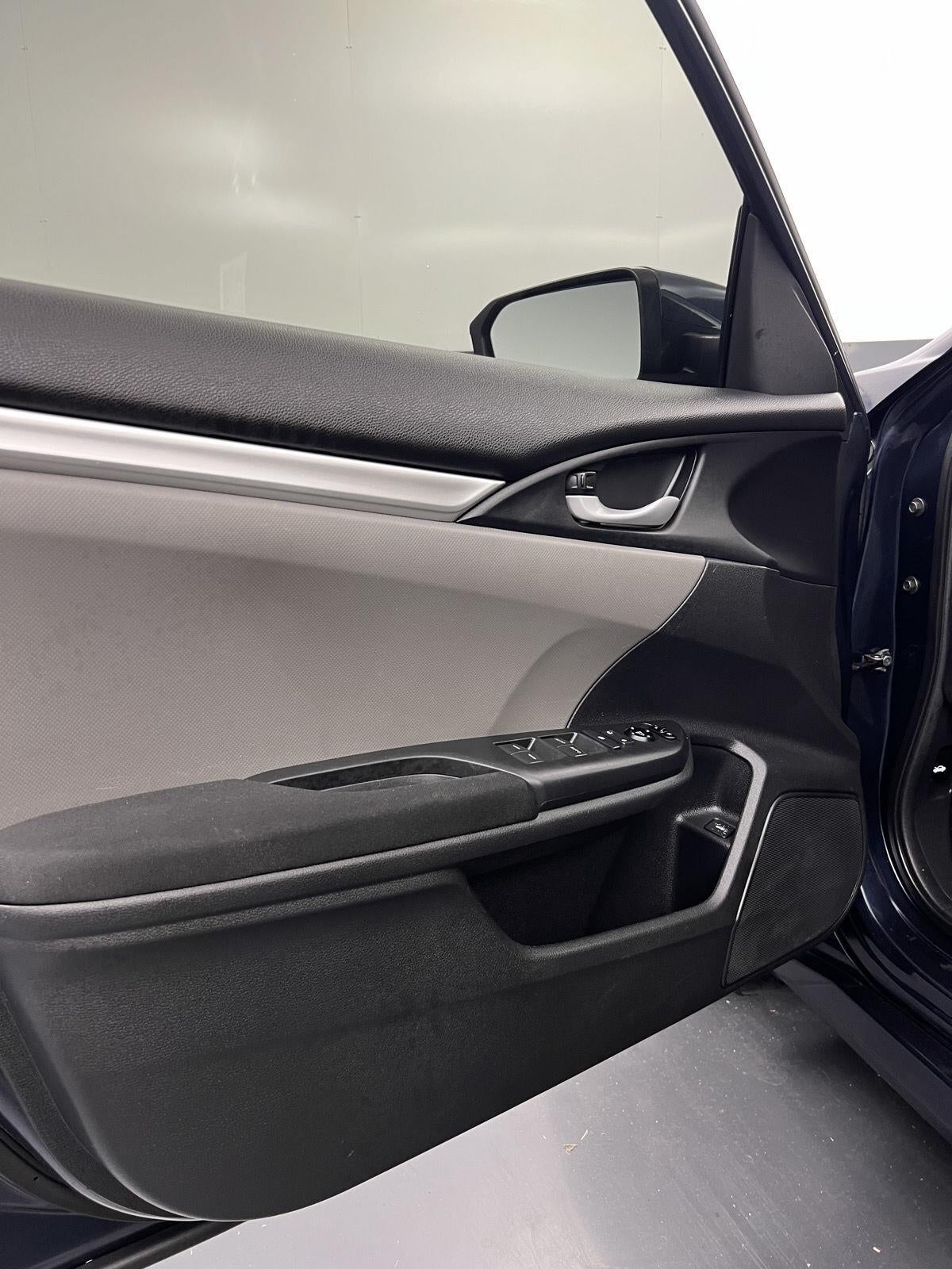 2019 Honda Civic Sedan LX