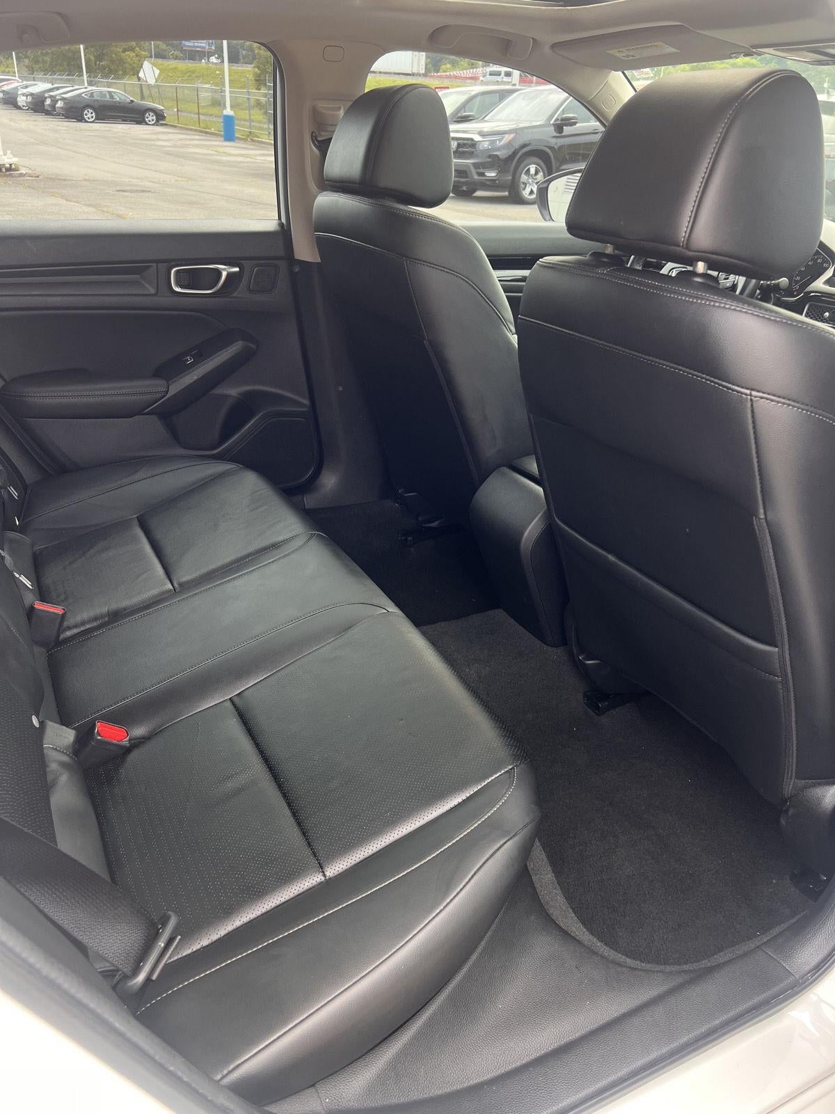 2024 Honda Civic Hatchback EX-L