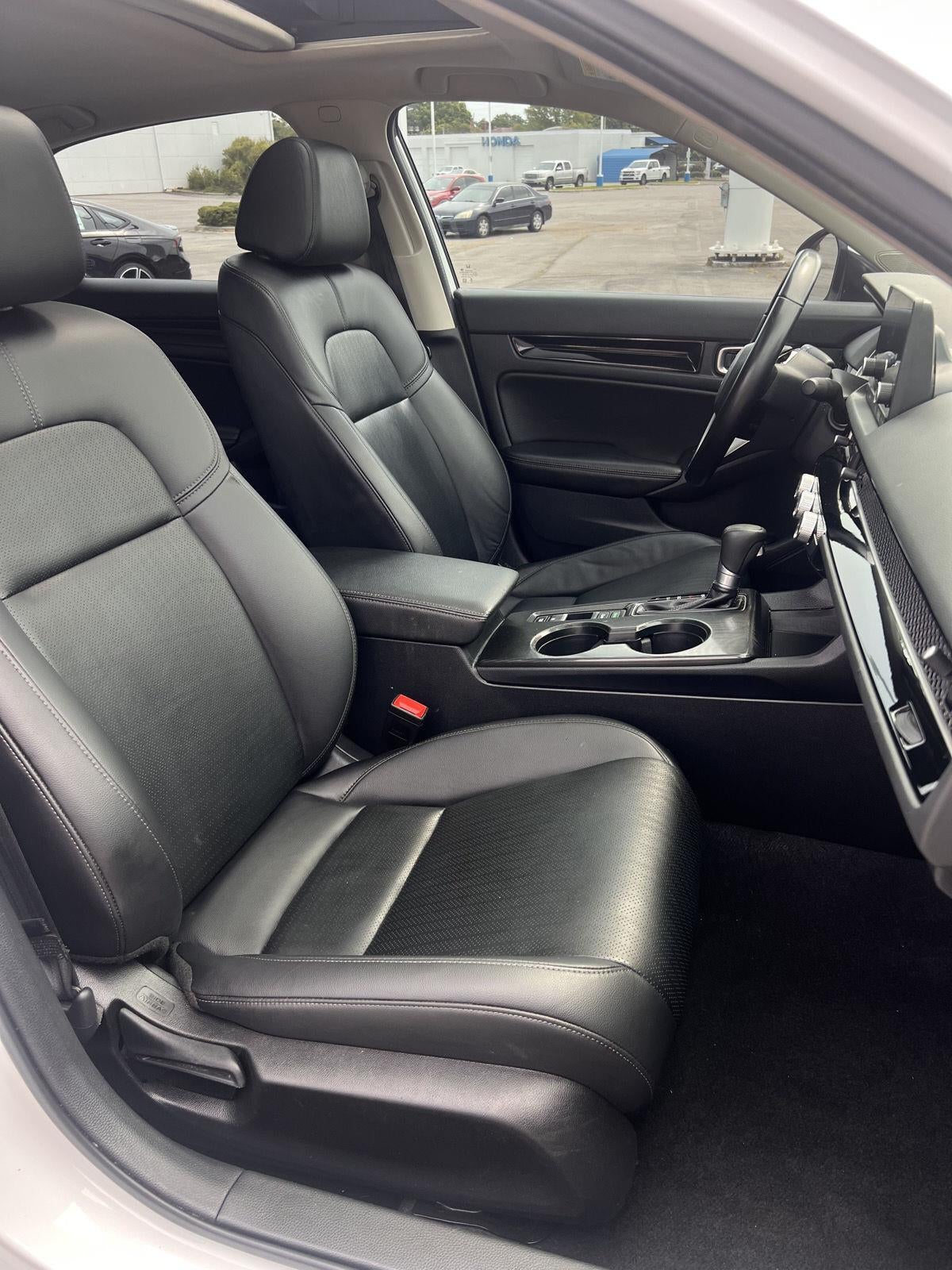 2024 Honda Civic Hatchback EX-L