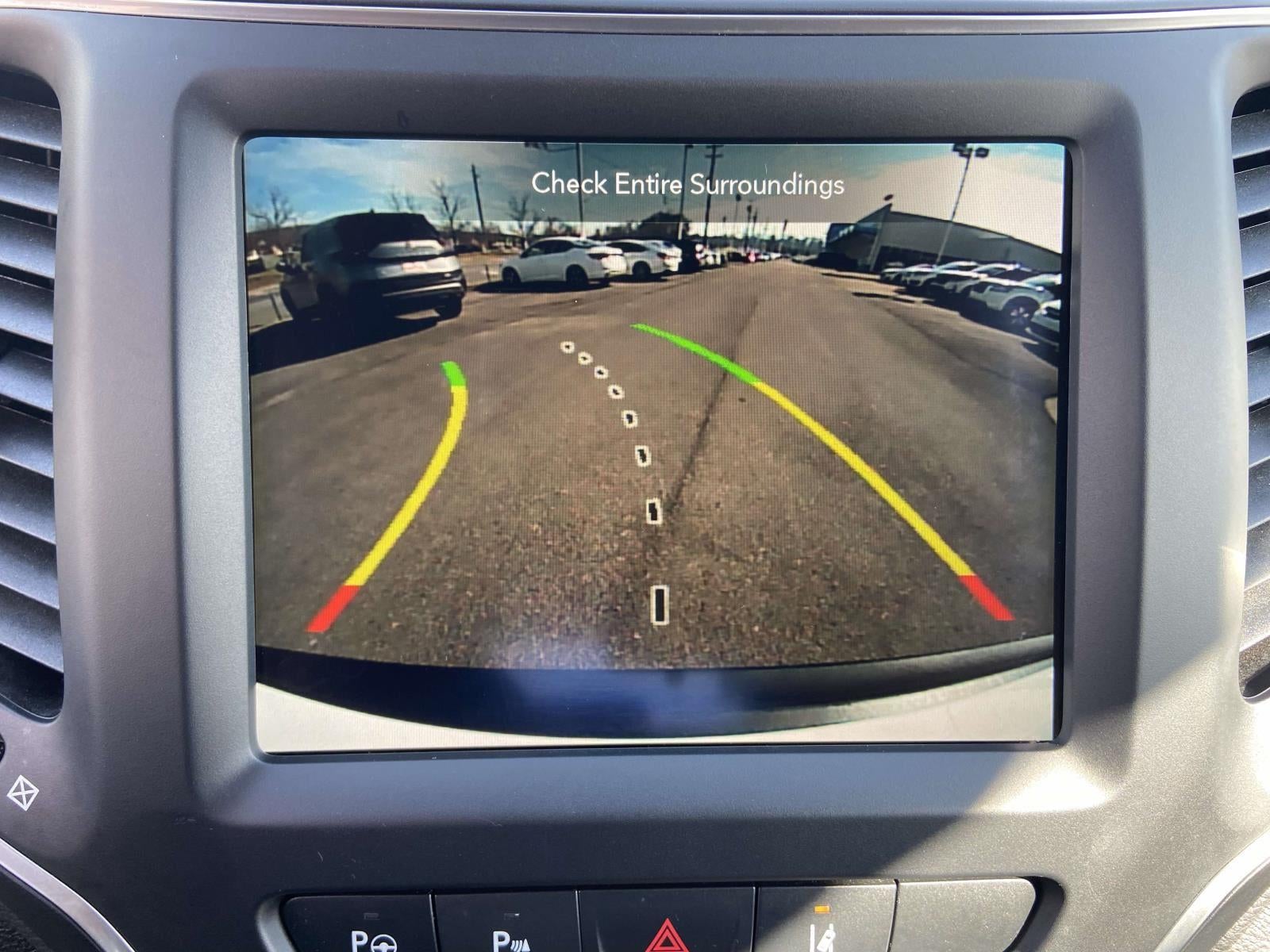 2023 Jeep Cherokee Altitude Lux