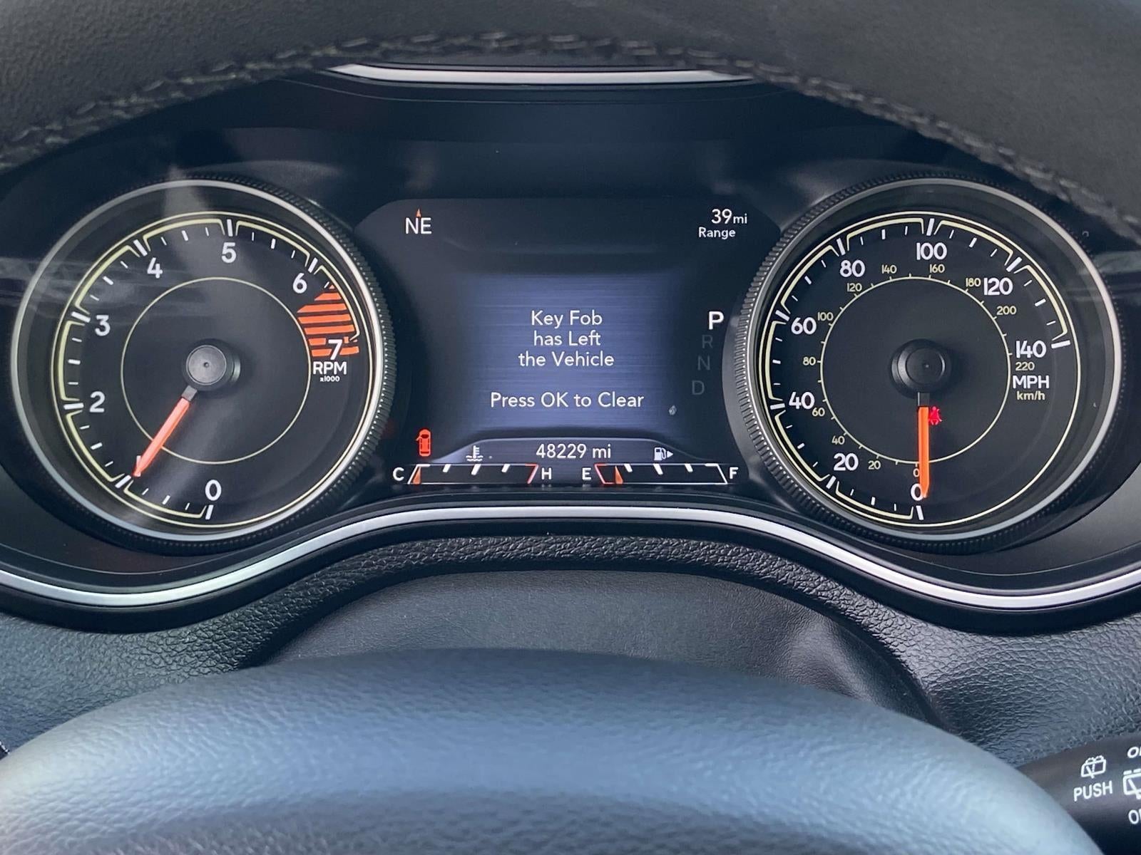 2023 Jeep Cherokee Altitude Lux