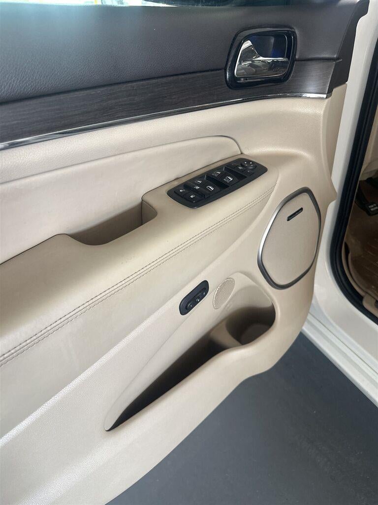 2020 Jeep Grand Cherokee Overland