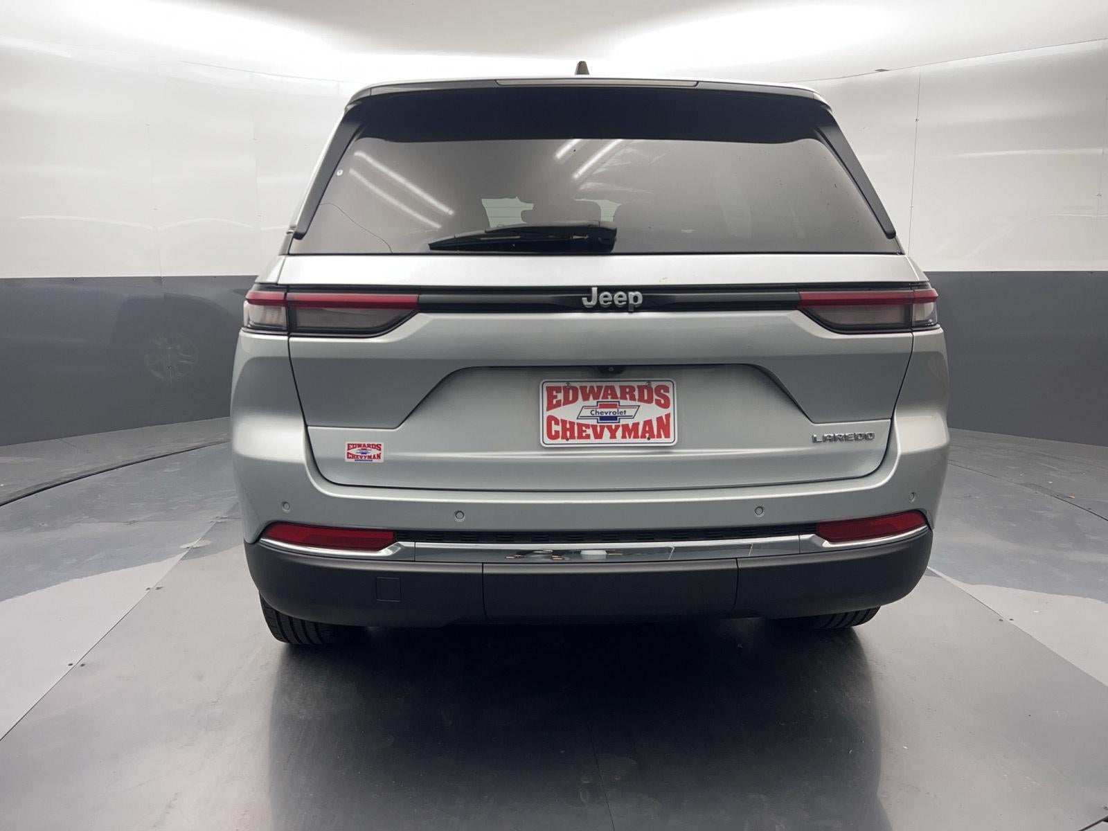 2023 Jeep Grand Cherokee Laredo