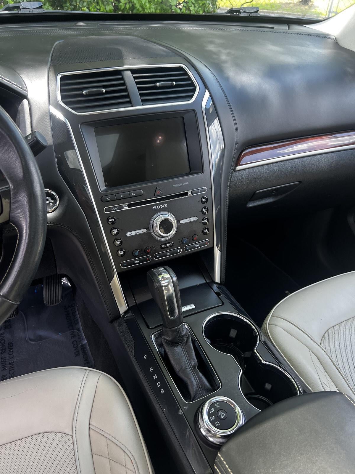 2018 Ford Explorer Platinum