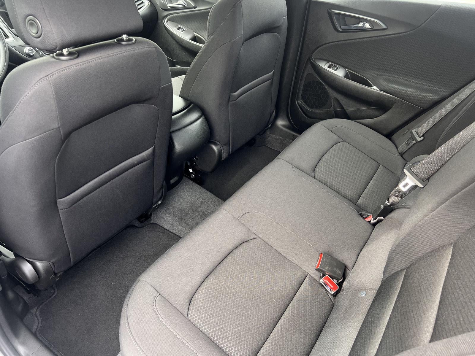 2022 Chevrolet Malibu LS