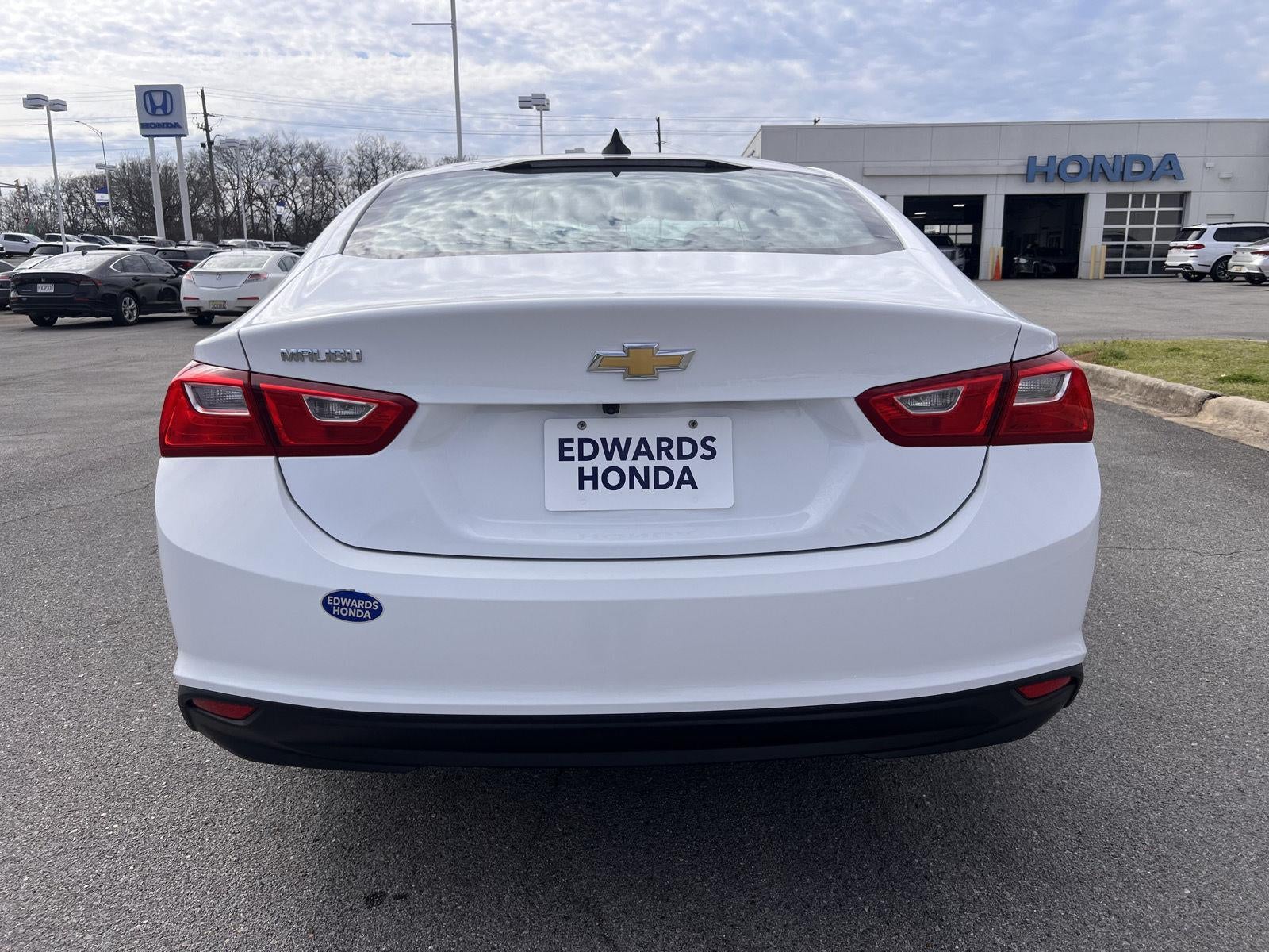 2022 Chevrolet Malibu LS