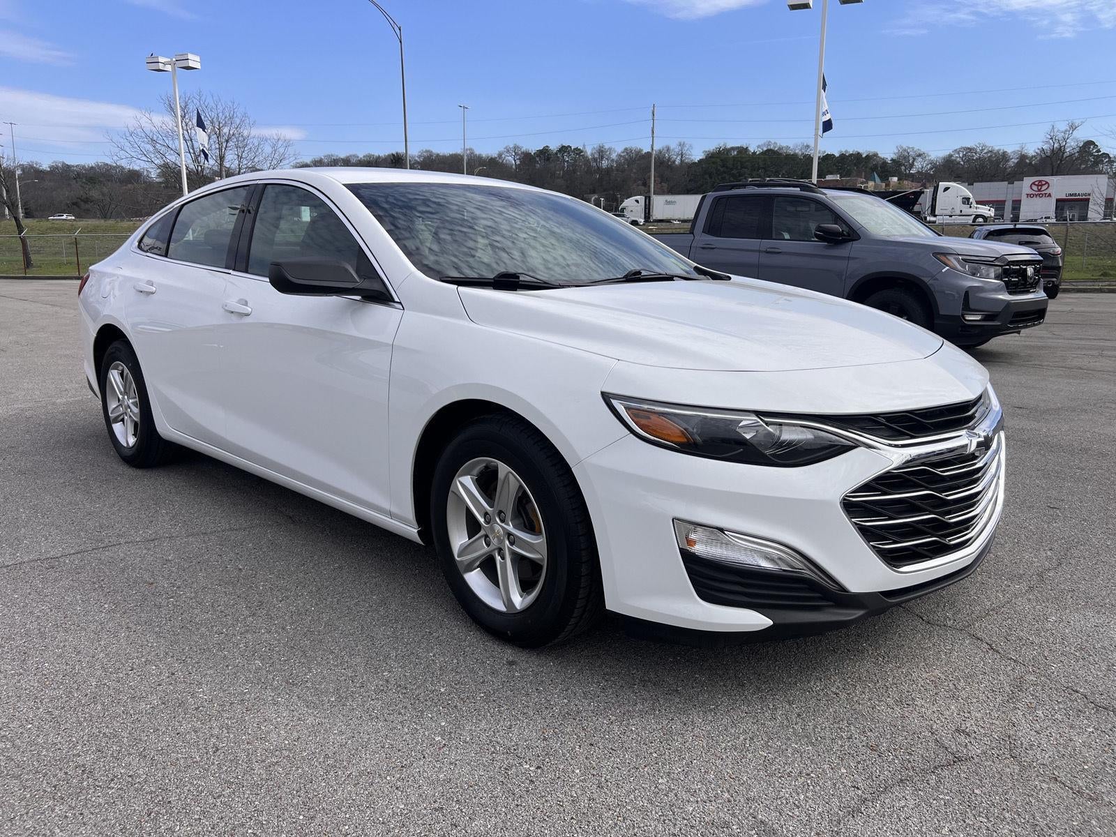 2022 Chevrolet Malibu LS