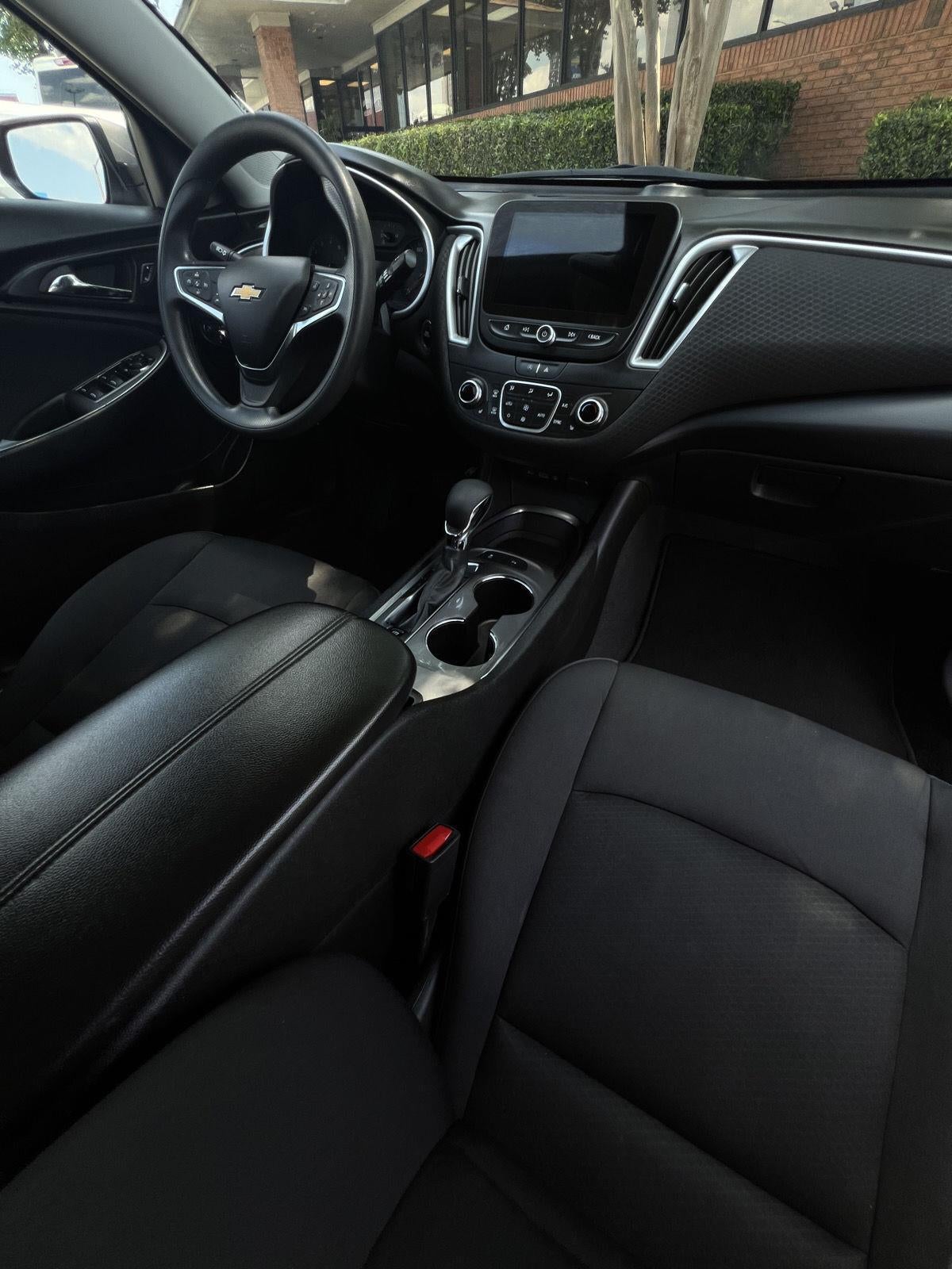 2025 Chevrolet Malibu LT