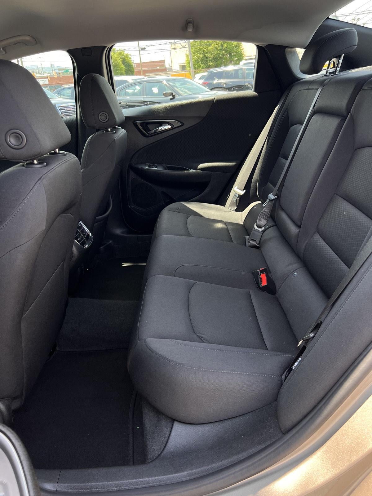 2025 Chevrolet Malibu LT