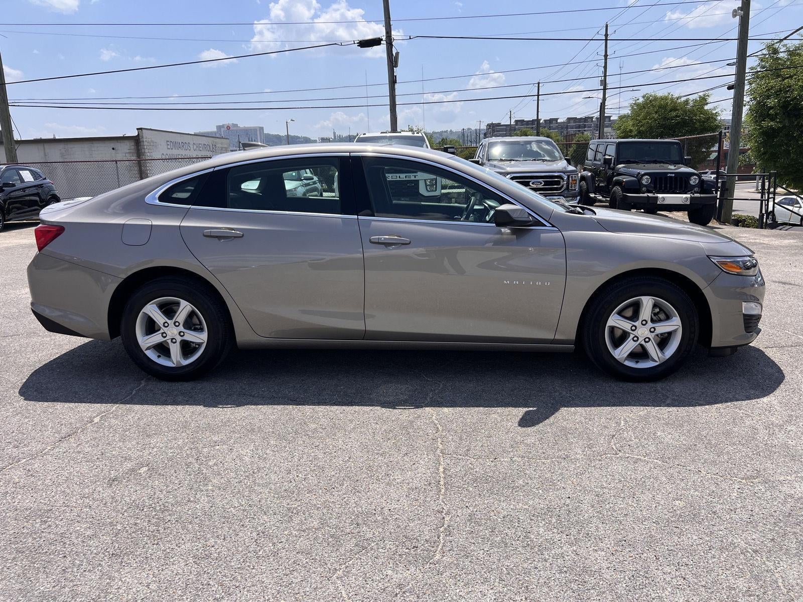 2025 Chevrolet Malibu LT