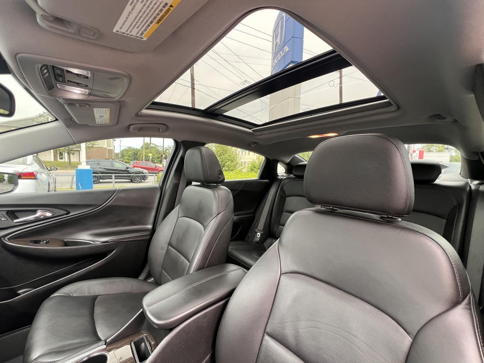2022 Chevrolet Malibu Premier
