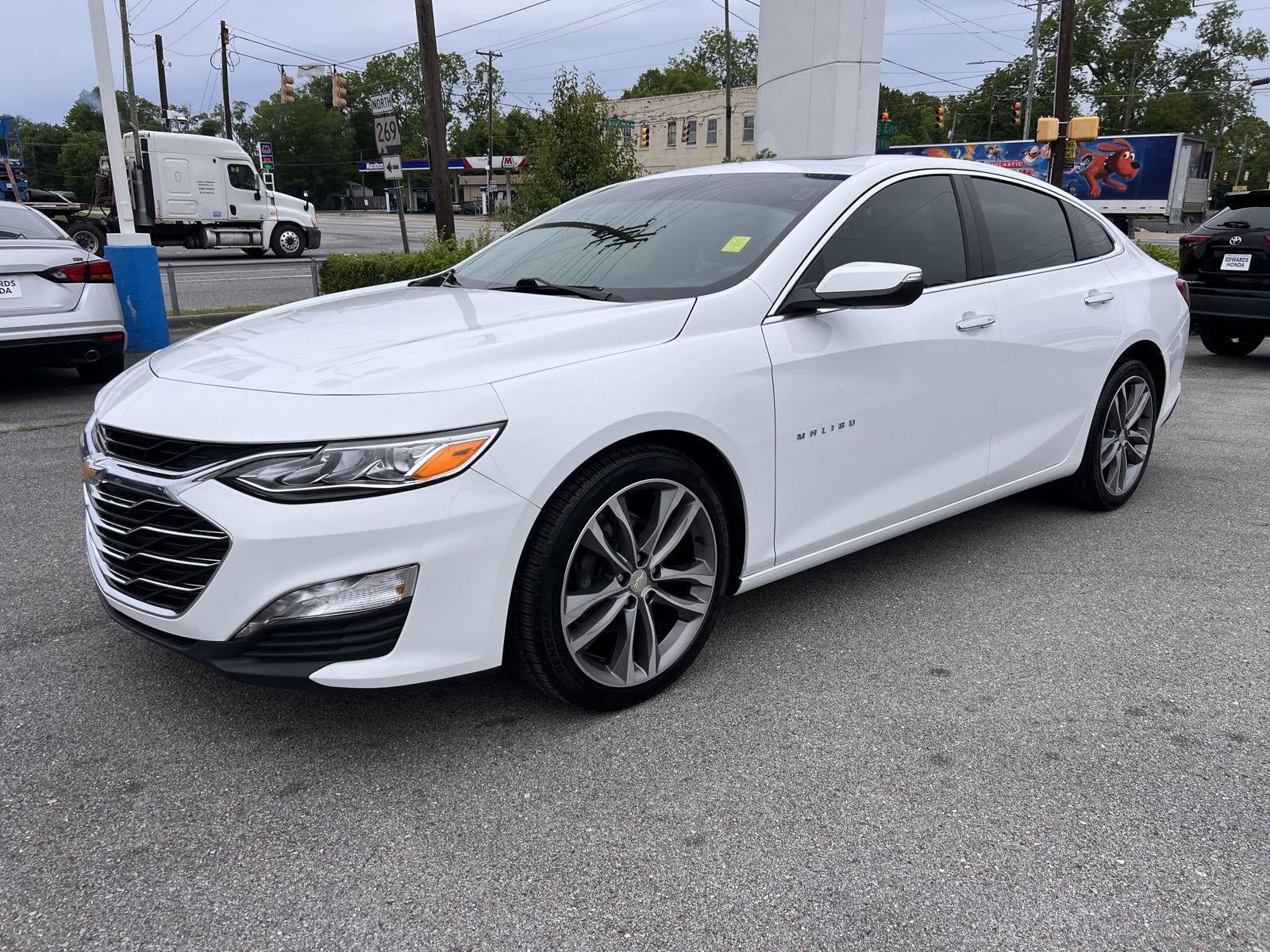 2022 Chevrolet Malibu Premier