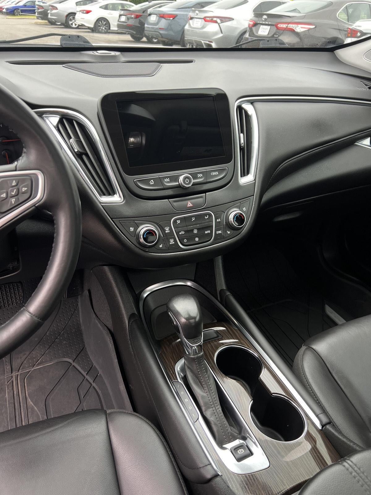 2022 Chevrolet Malibu Premier