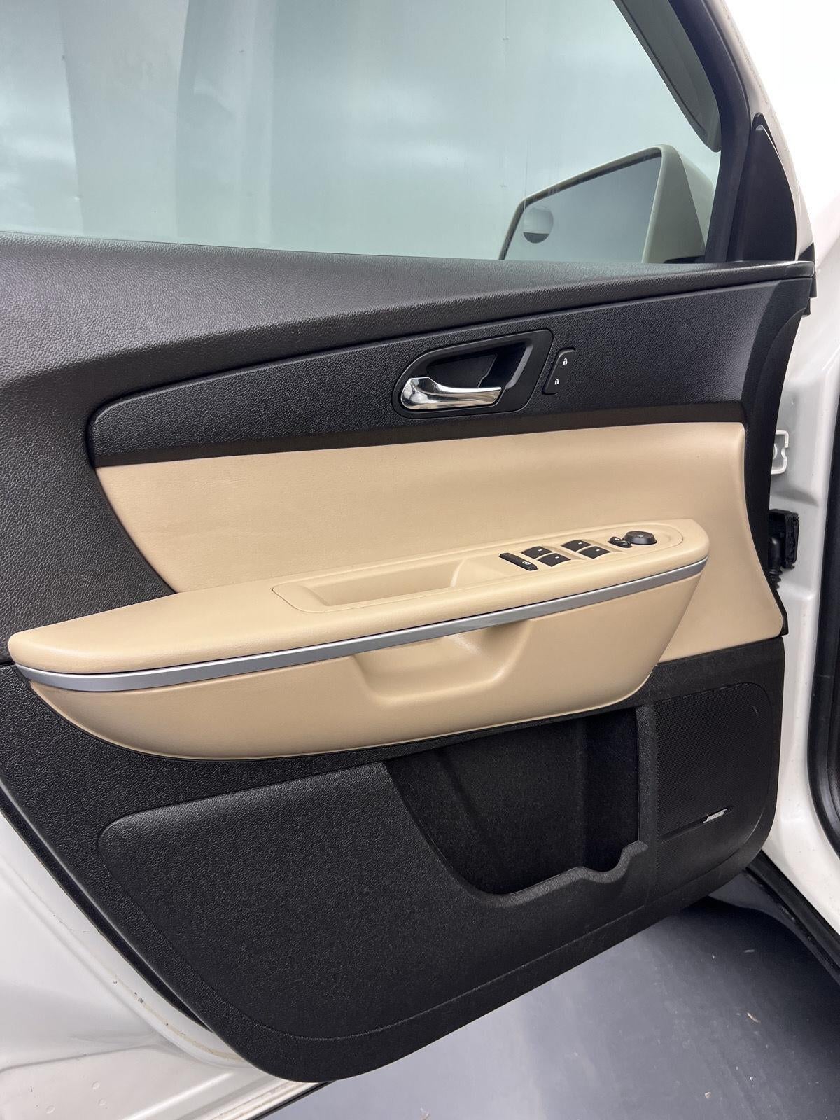 2012 GMC Acadia SLT1