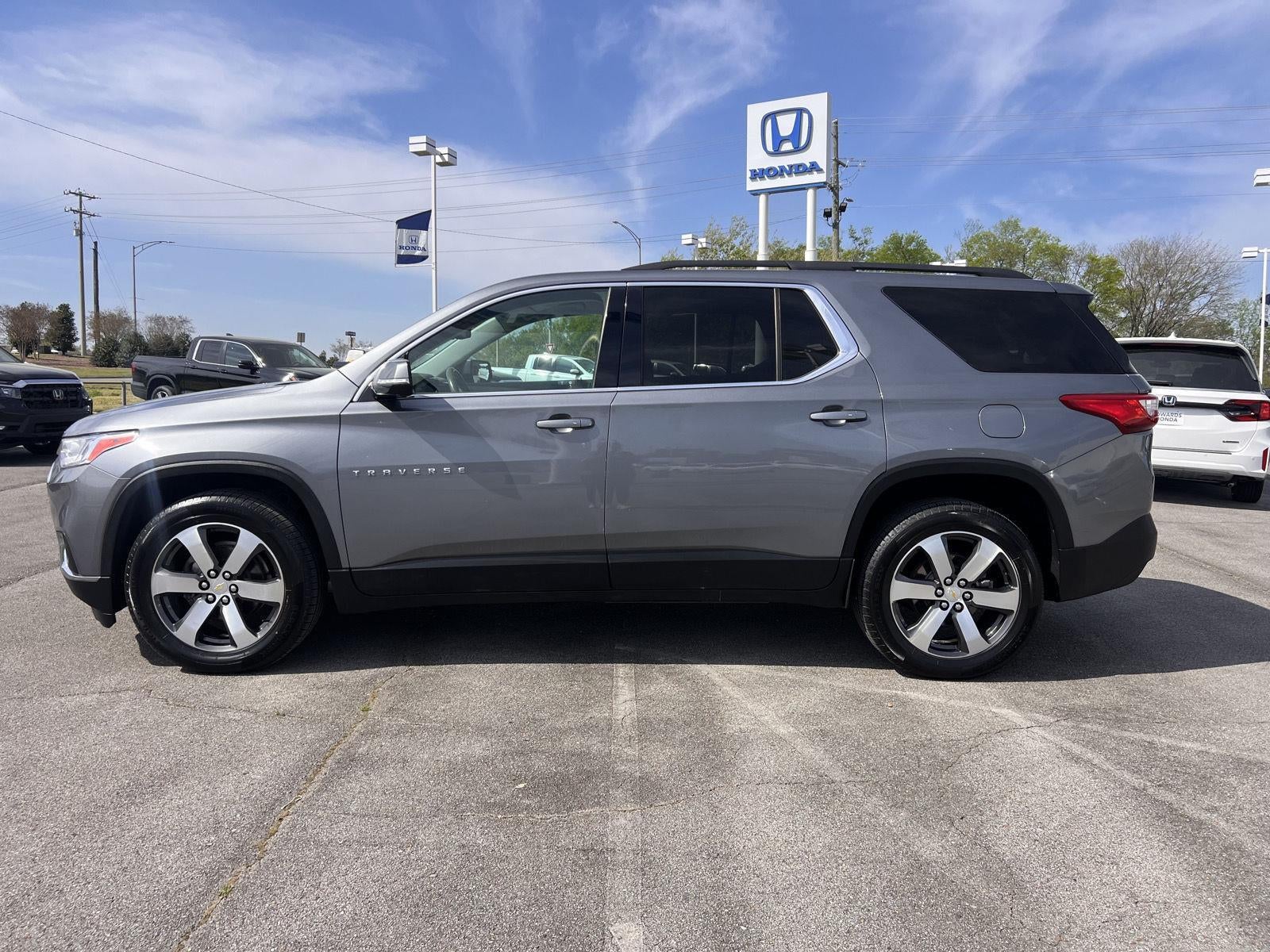2020 Chevrolet Traverse LT Leather