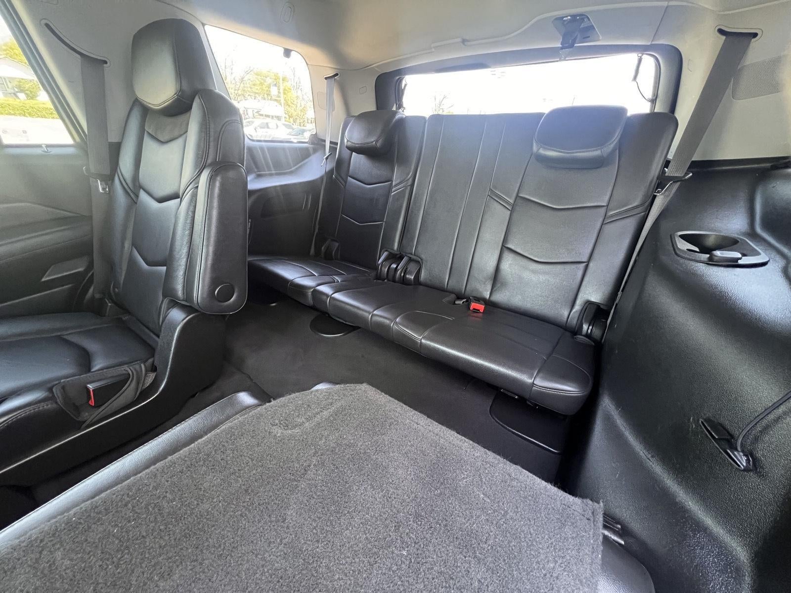 2017 Cadillac Escalade Luxury