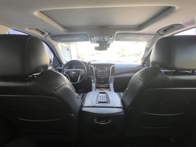 2017 Cadillac Escalade Luxury