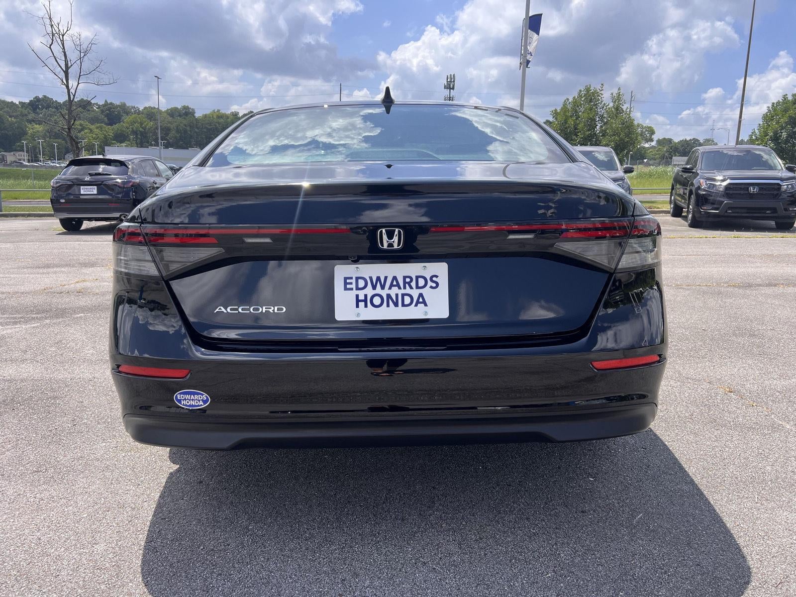2025 Honda Accord Sedan SE