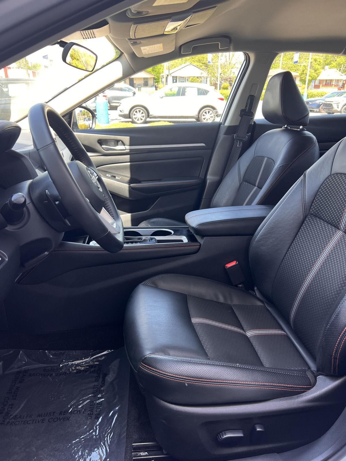 2025 Nissan Altima SR