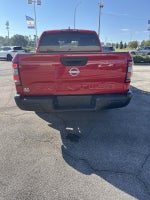 2022 Nissan FRONTIER Base