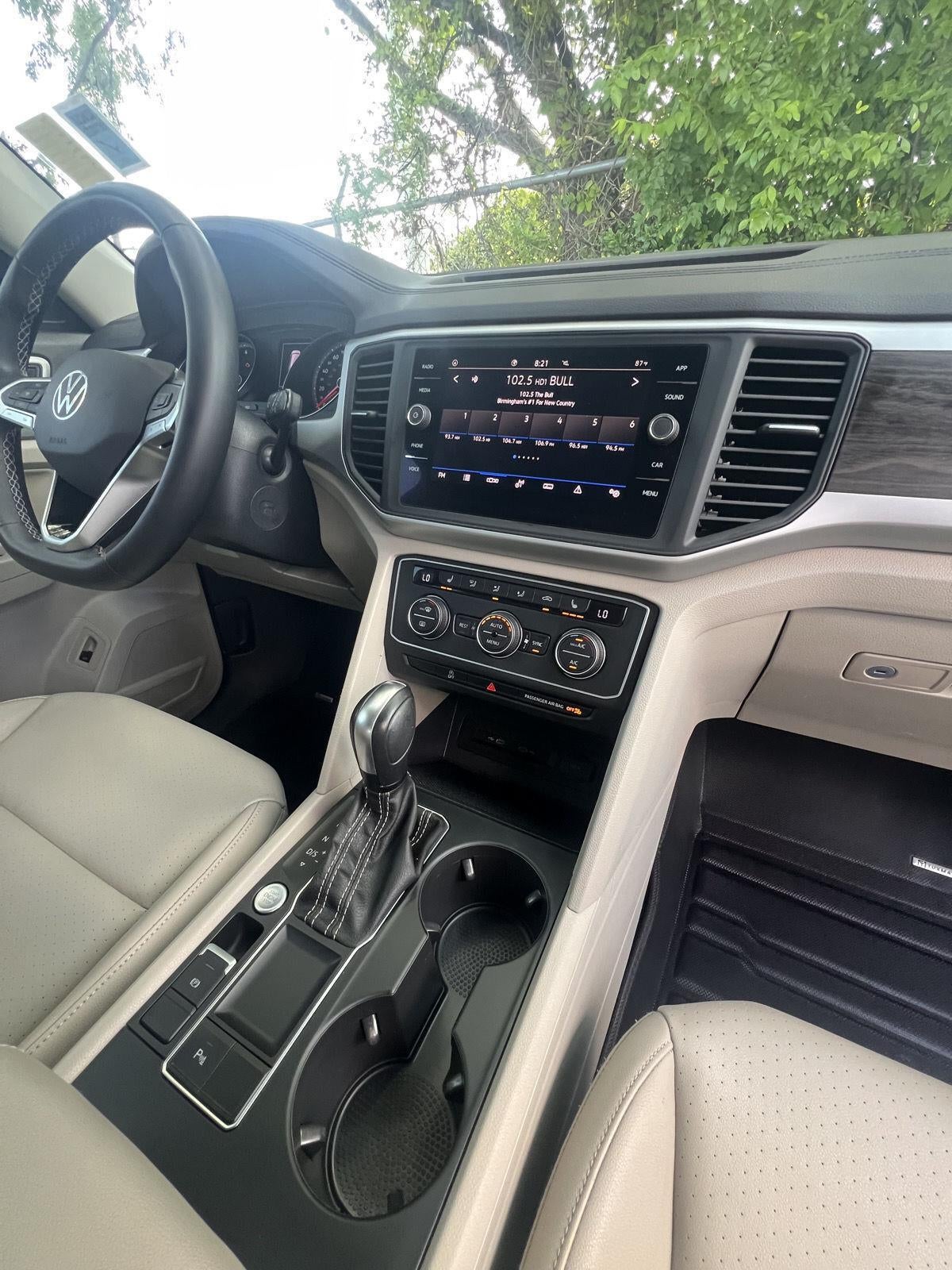 2021 Volkswagen Atlas 3.6L V6 SE w/Technology