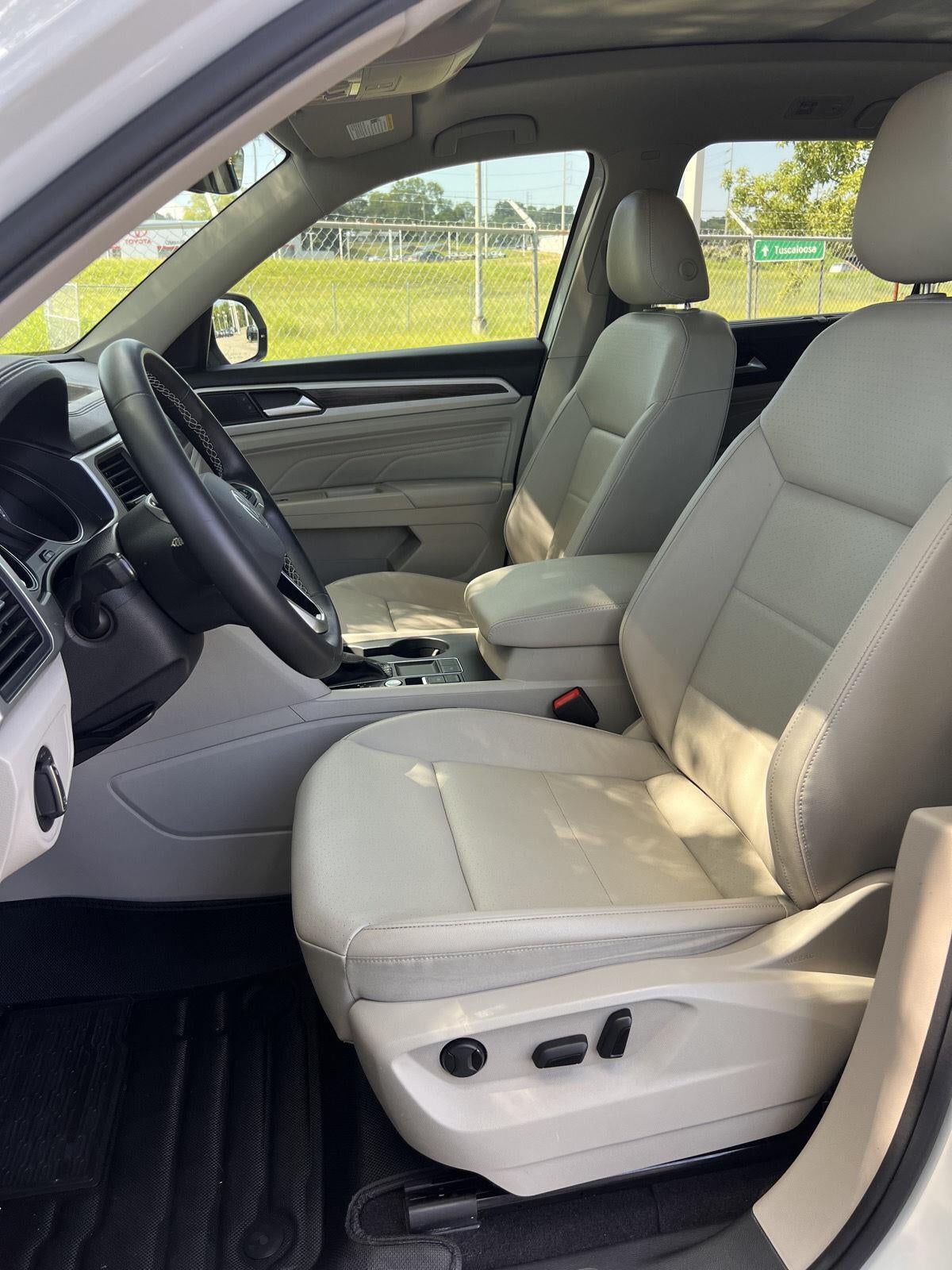 2021 Volkswagen Atlas 3.6L V6 SE w/Technology