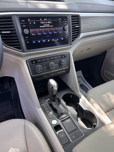 2021 Volkswagen Atlas 3.6L V6 SE w/Technology
