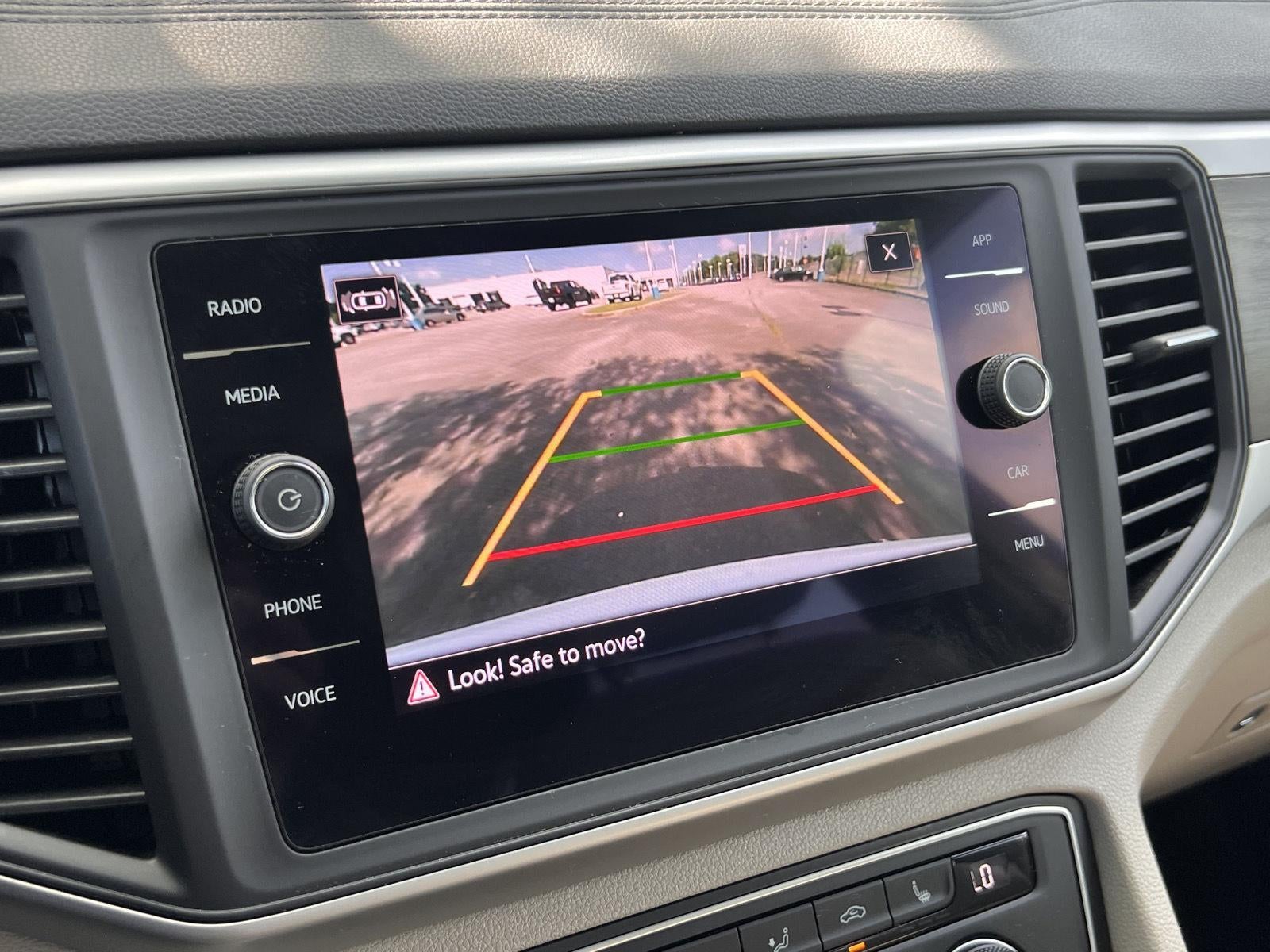 2021 Volkswagen Atlas 3.6L V6 SE w/Technology
