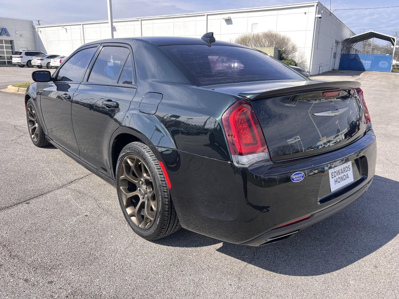 2016 Chrysler 300 300S Alloy Edition