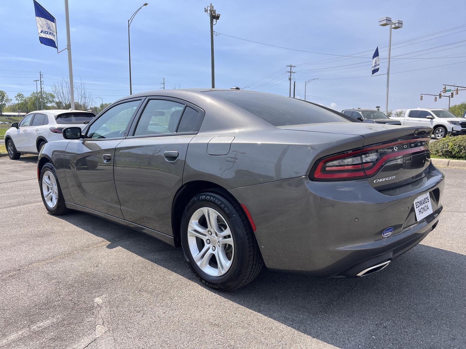 2019 Dodge Charger SXT