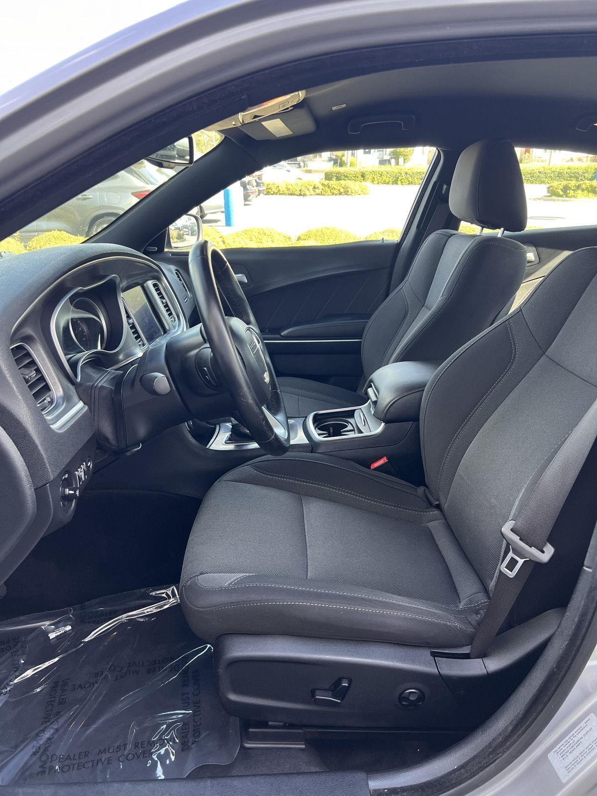 2017 Dodge Charger SXT