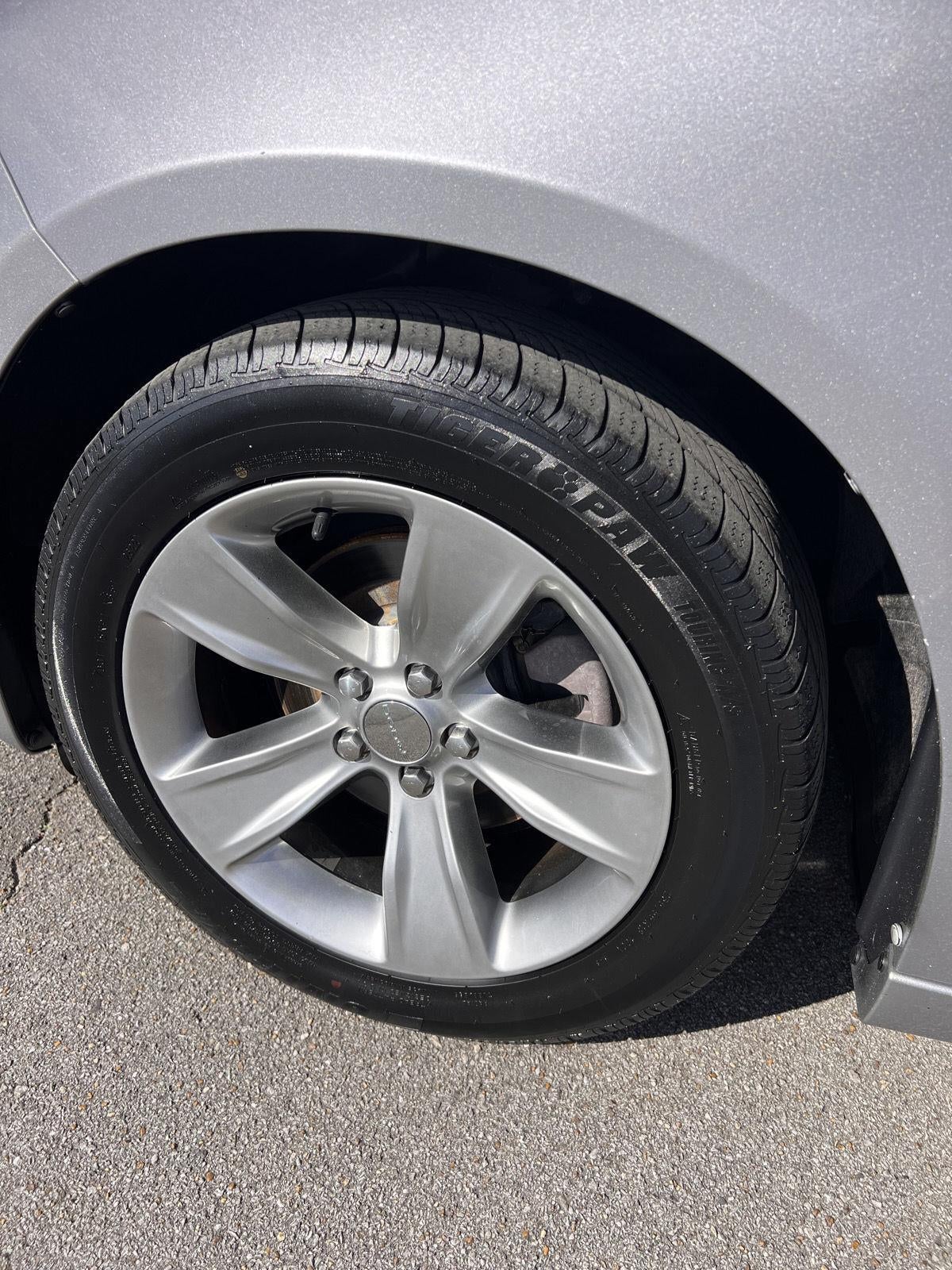 2017 Dodge Charger SXT