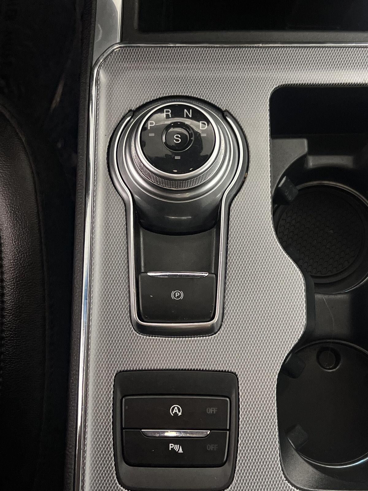 2021 Ford Edge Titanium