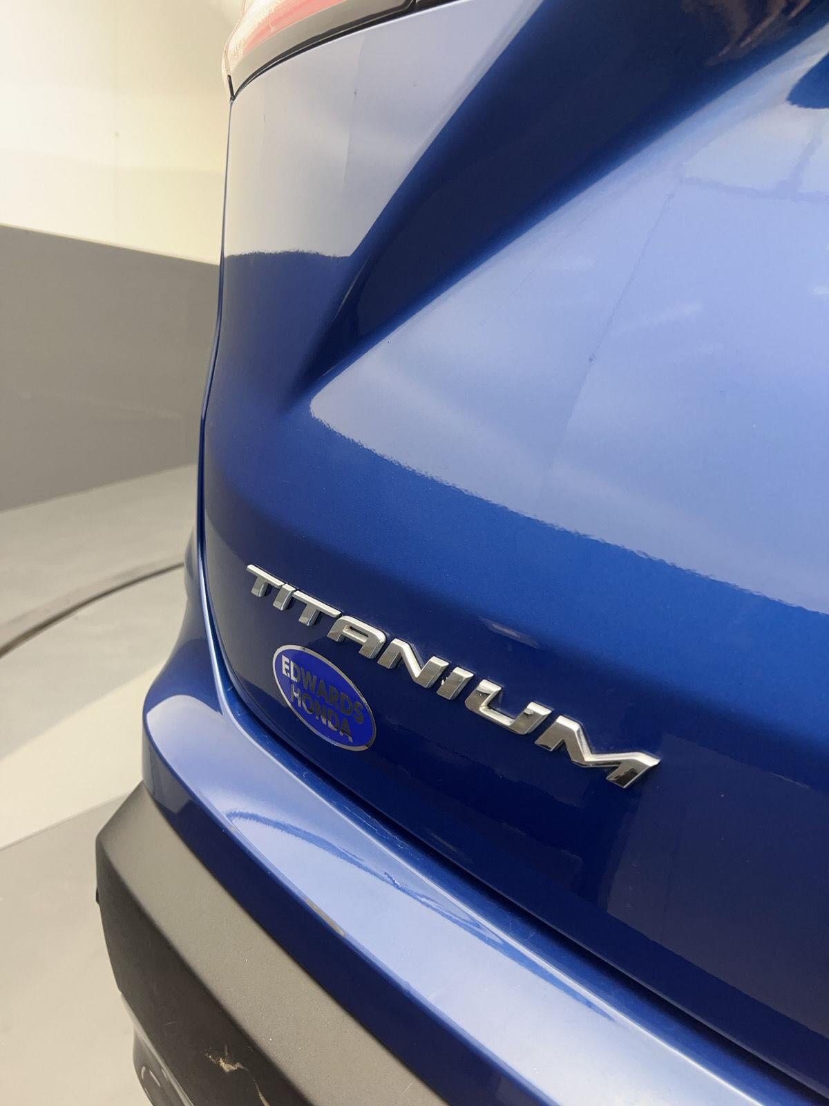 2021 Ford Edge Titanium