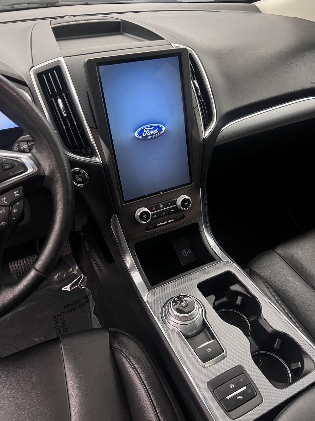 2021 Ford Edge Titanium