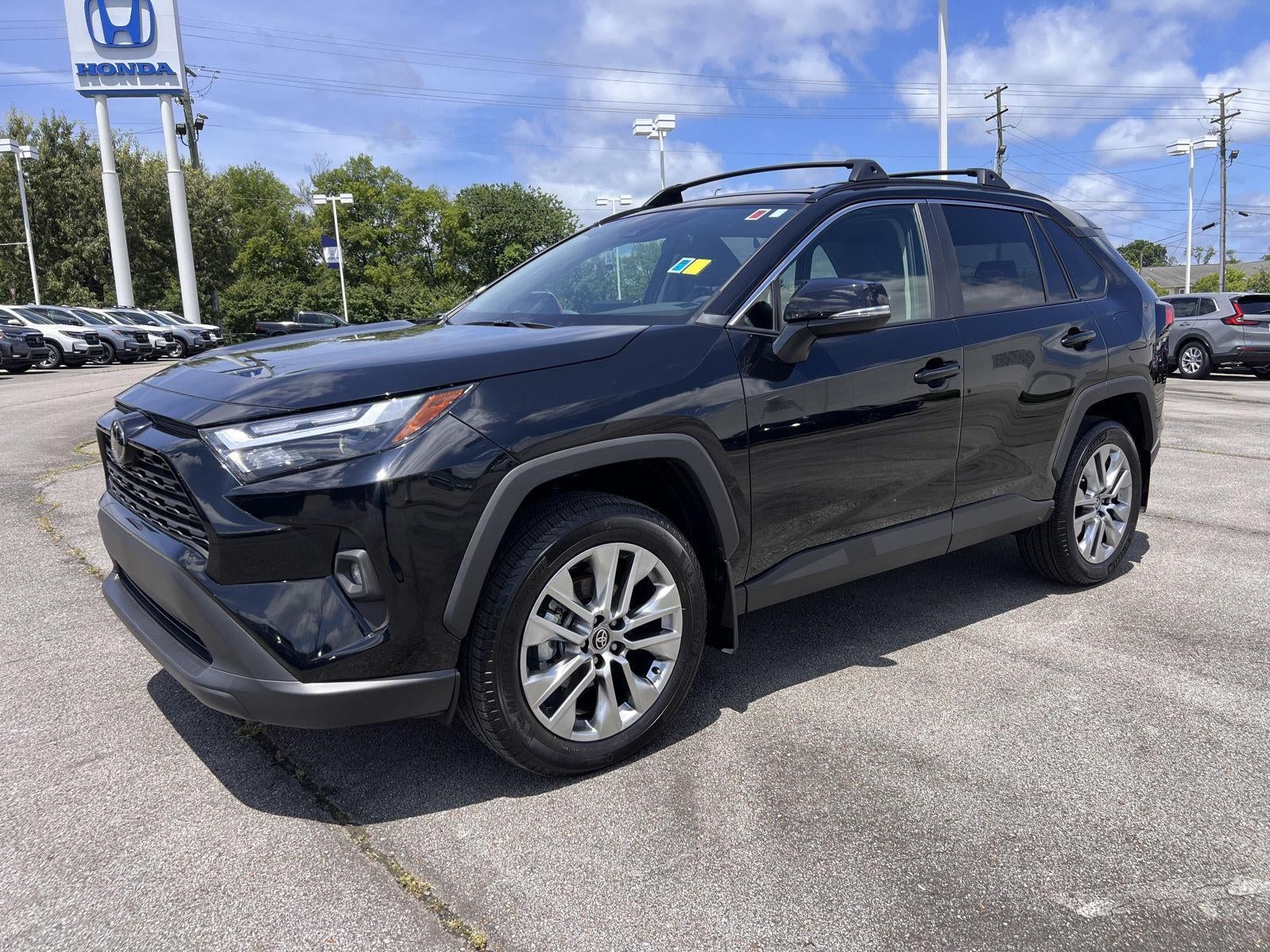 2025 Toyota RAV4 XLE Premium