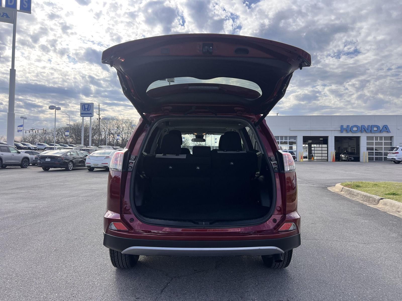 2018 Toyota RAV4 XLE