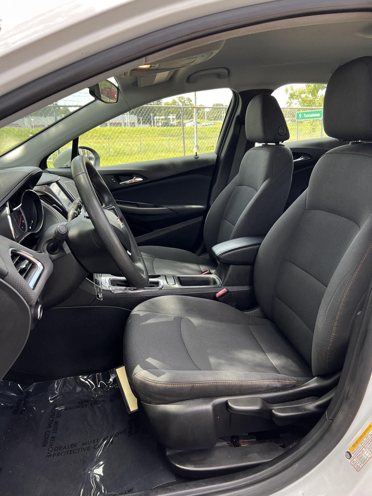 2019 Chevrolet Cruze LS