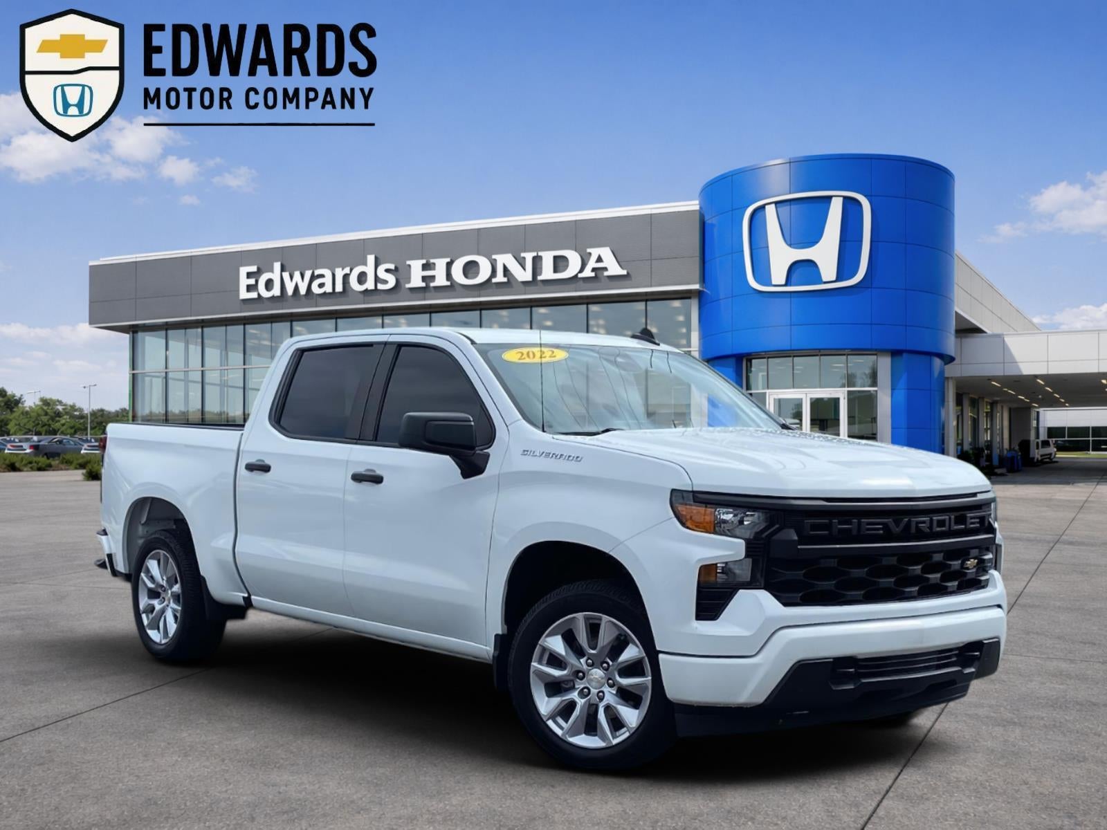2022 Chevrolet Silverado 1500 Custom