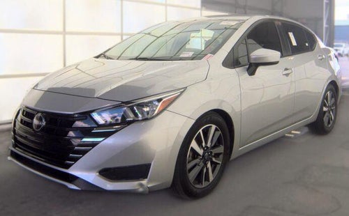 2023 Nissan Versa SV