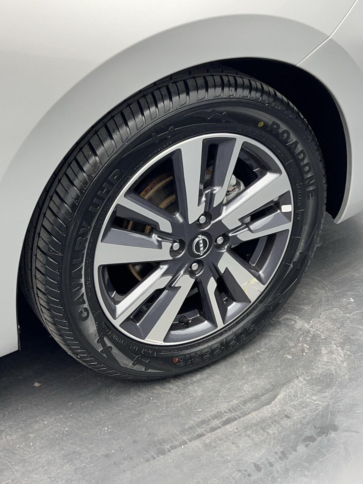 2023 Nissan Versa SV
