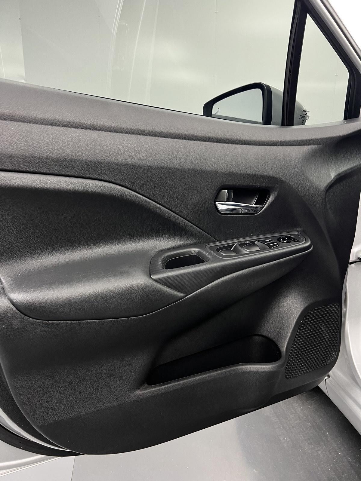 2023 Nissan Versa SV