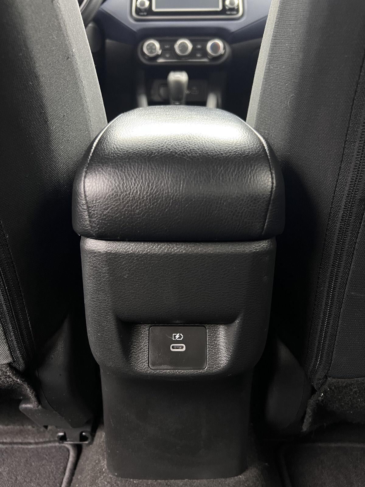 2023 Nissan Versa SV