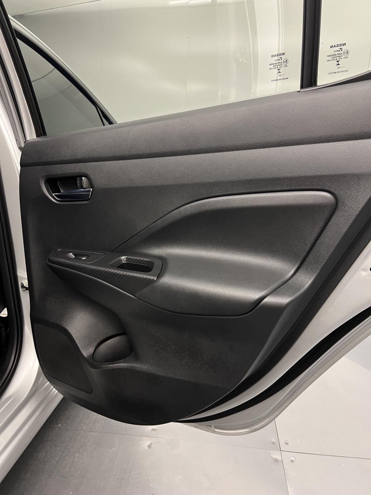 2023 Nissan Versa SV