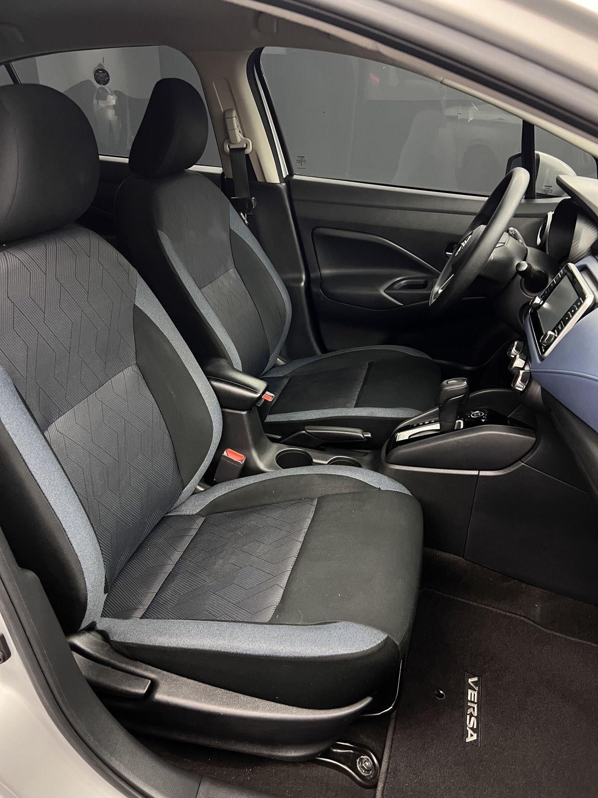 2023 Nissan Versa SV