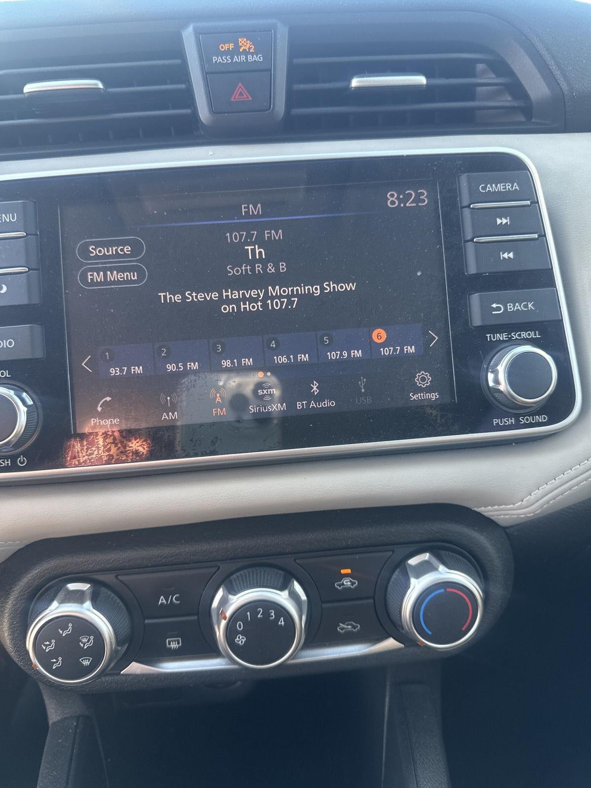 2020 Nissan Versa SV