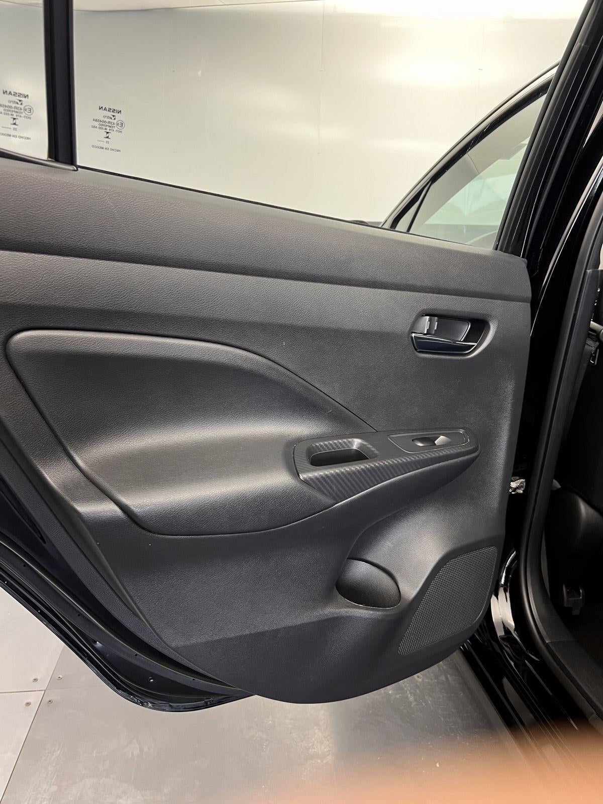 2023 Nissan Versa SV