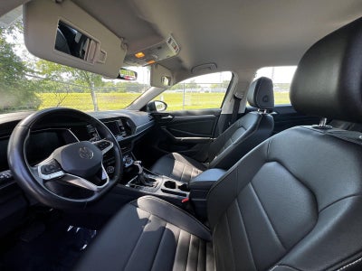 2024 Volkswagen Jetta SE