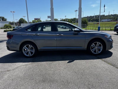 2024 Volkswagen Jetta SE