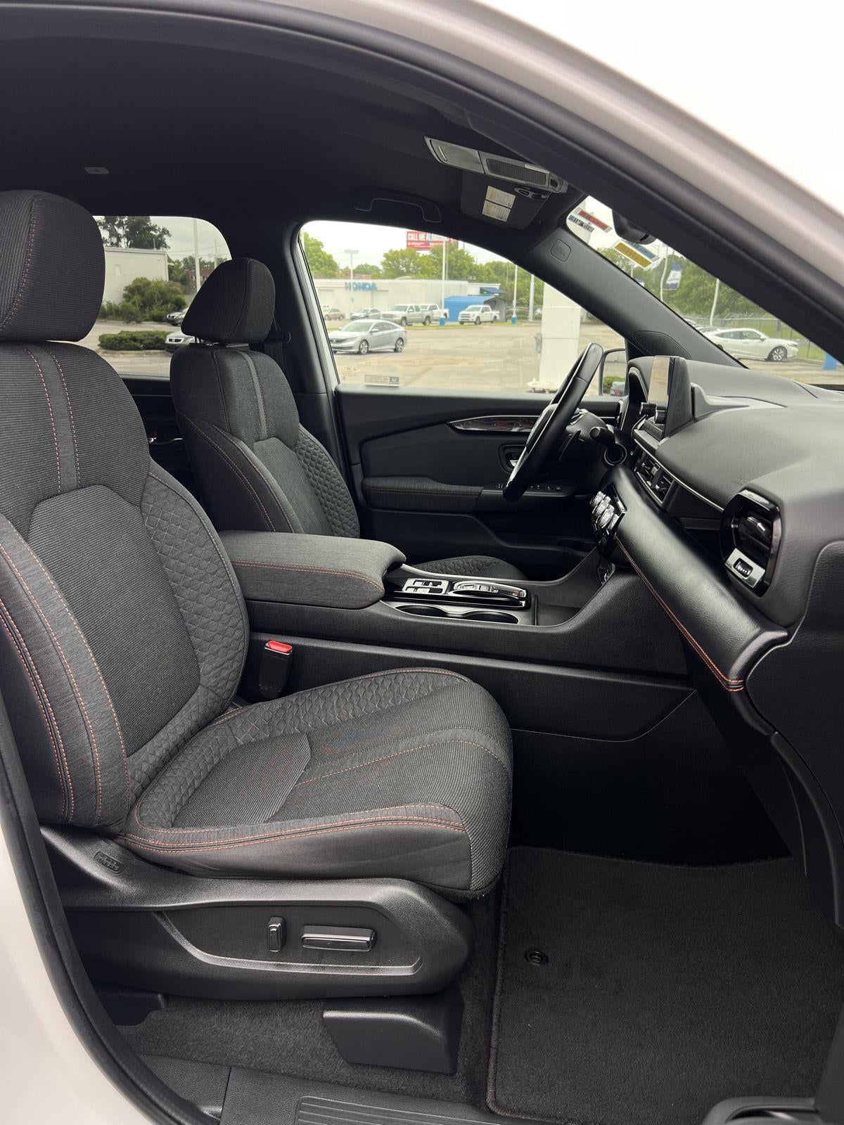 2023 Honda Pilot Sport